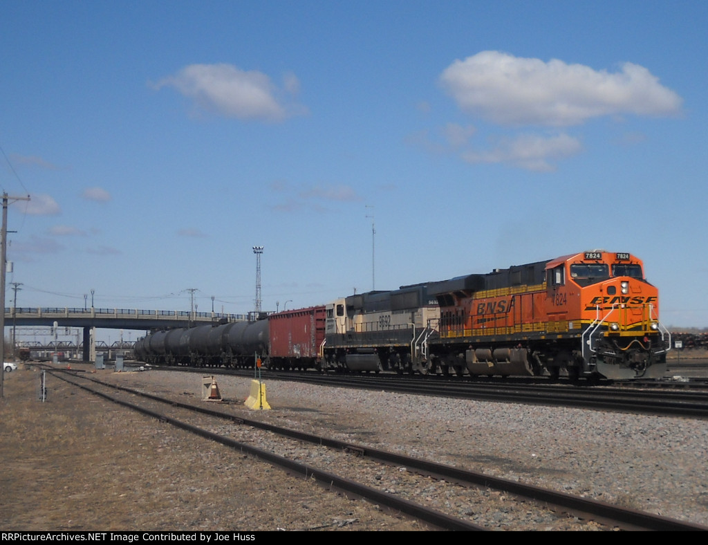 BNSF 7824 East